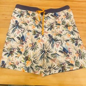 Brand new multi pattern Robert Graham draw string athletic fit swim shorts